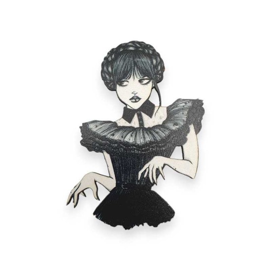 Ξύλινη εκτυπωμένη φιγούρα Wednesday Addams στον χορό