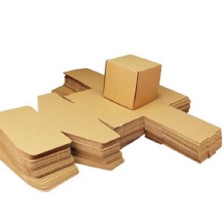 Κουτί Συσκευασίας Kraft Τετράγωνο 15x15x15cm Κουτί Συσκευασίας Kraft Τετράγωνο 15x15x15cm