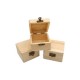 Ξύλινο τετράγωνο κουτάκι αλουστράριστο 8x8x5 cm.