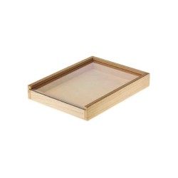 Ξύλινο κουτάκι 17 x 13 x 2.5 cm. με καπάκι πλεξιγκλάς Ξύλινο κουτάκι 17 x 13 x 2.5 cm. με καπάκι πλεξιγκλάς
