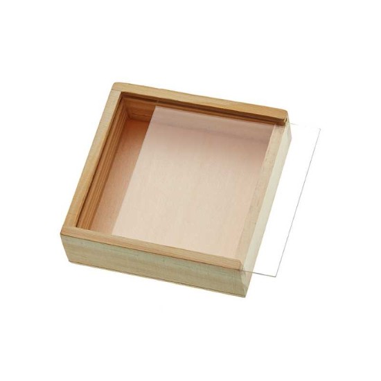 Ξύλινο κουτάκι 8 x 8 x 2.5 cm. με καπάκι πλεξιγκλάς